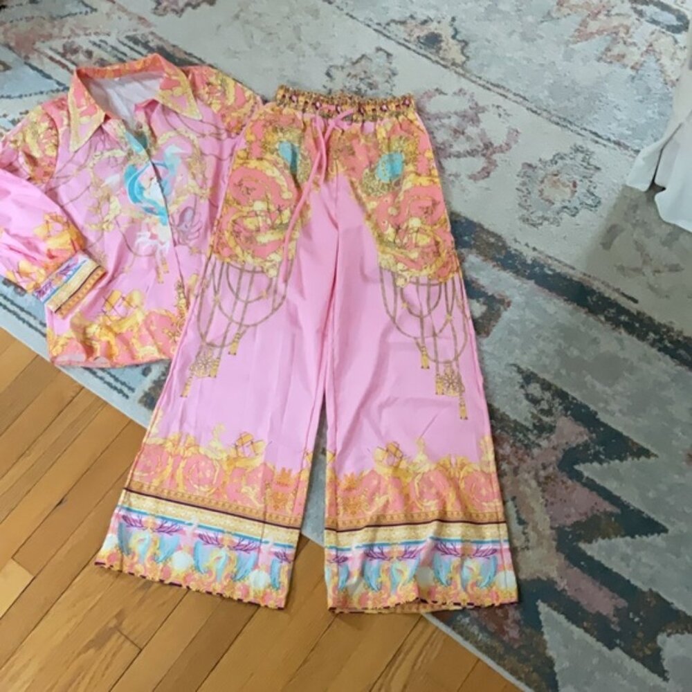 Vibrant Pink and Gold Patterned Roschic Matching Set - Picture 9 of 9